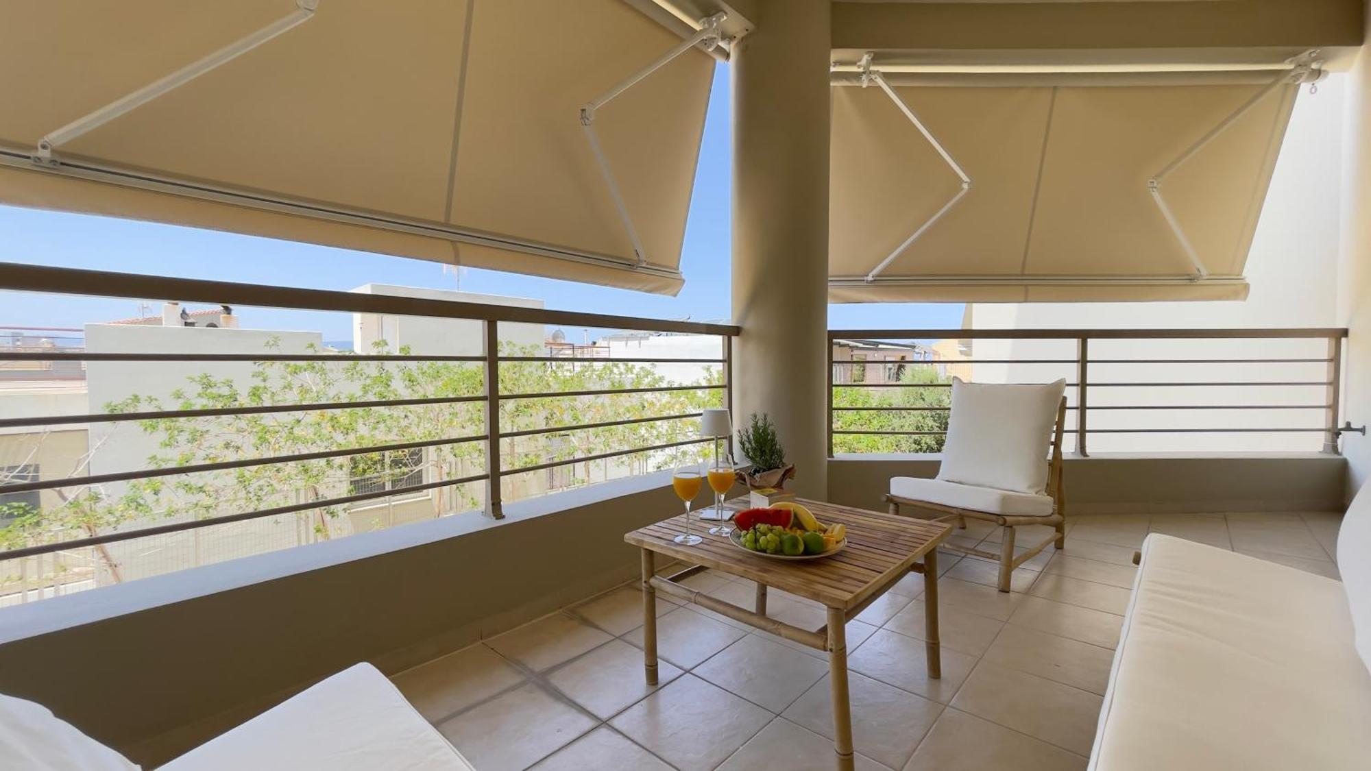 Nh Urban Living In Nea Alikarnassos Lägenhet Heraklion Exteriör bild